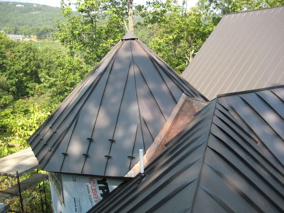 Professional Gutter Cleaning by Craftsman Roofing in Honeyman Ranch